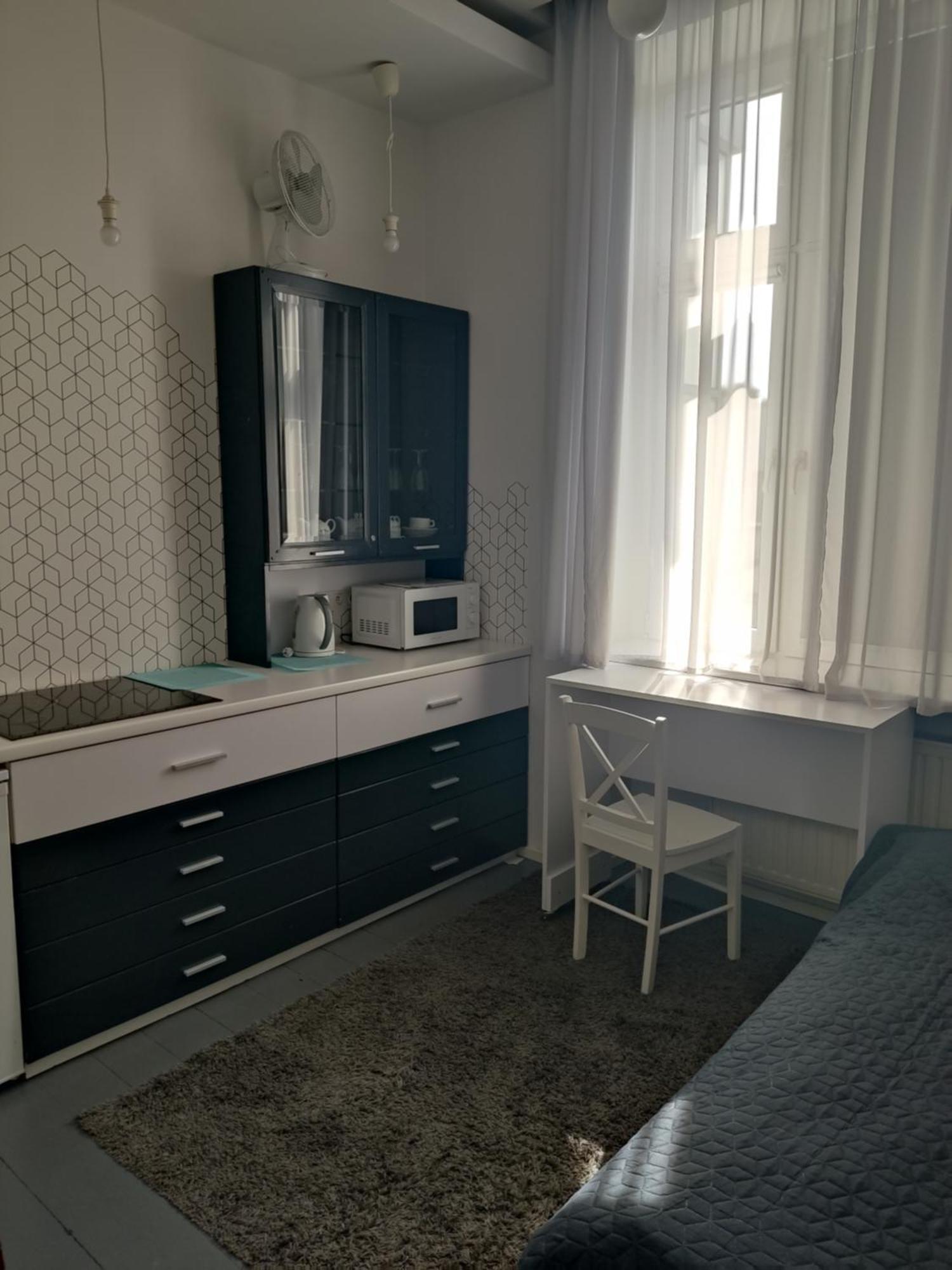 Apartment Kawalerka W Centrum Leszna.